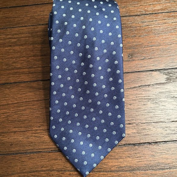 Burberry Blue Dot Pattern Silk Tie - Picture 4 of 6